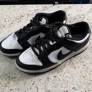 Nike Men's Panda Dunks Black and White Sneakers size 8. Used in good shape!